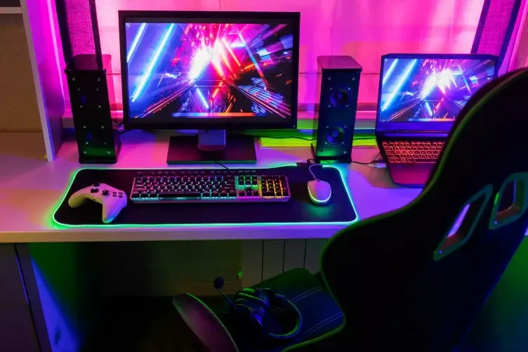 Choosing The Best Video Game Platform: How PCs, Consoles, and Mobiles Get Along in the Gaming Market